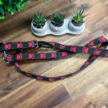 Reactive Fancy Red Paw on Black Lead image 0