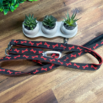 Reactive Fancy Red Bone on Black Lead image 0