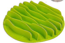Outward Hound Fun Feeder Mat Green image 0