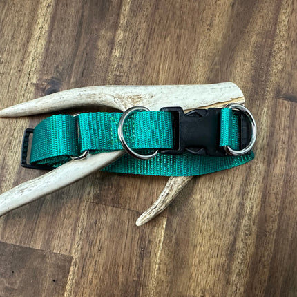 Emerald Green - Black Clip Double Up Collar image 0