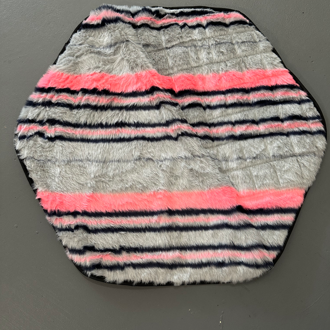 Plush Pink/Black Hex - Training Mat (Special Buy) image 0