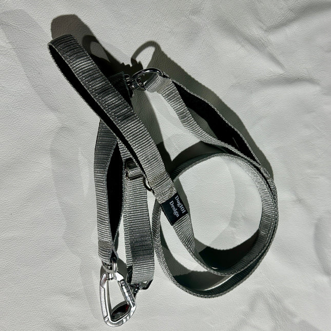 Reactive Light Grey Lead image 0